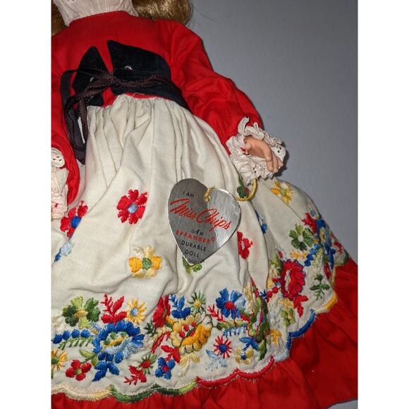 Vintage 1965 17" Effanbee Doll #1700 Original Bonnet Red Floral Dress Mint Tags - Picture 7 of 9